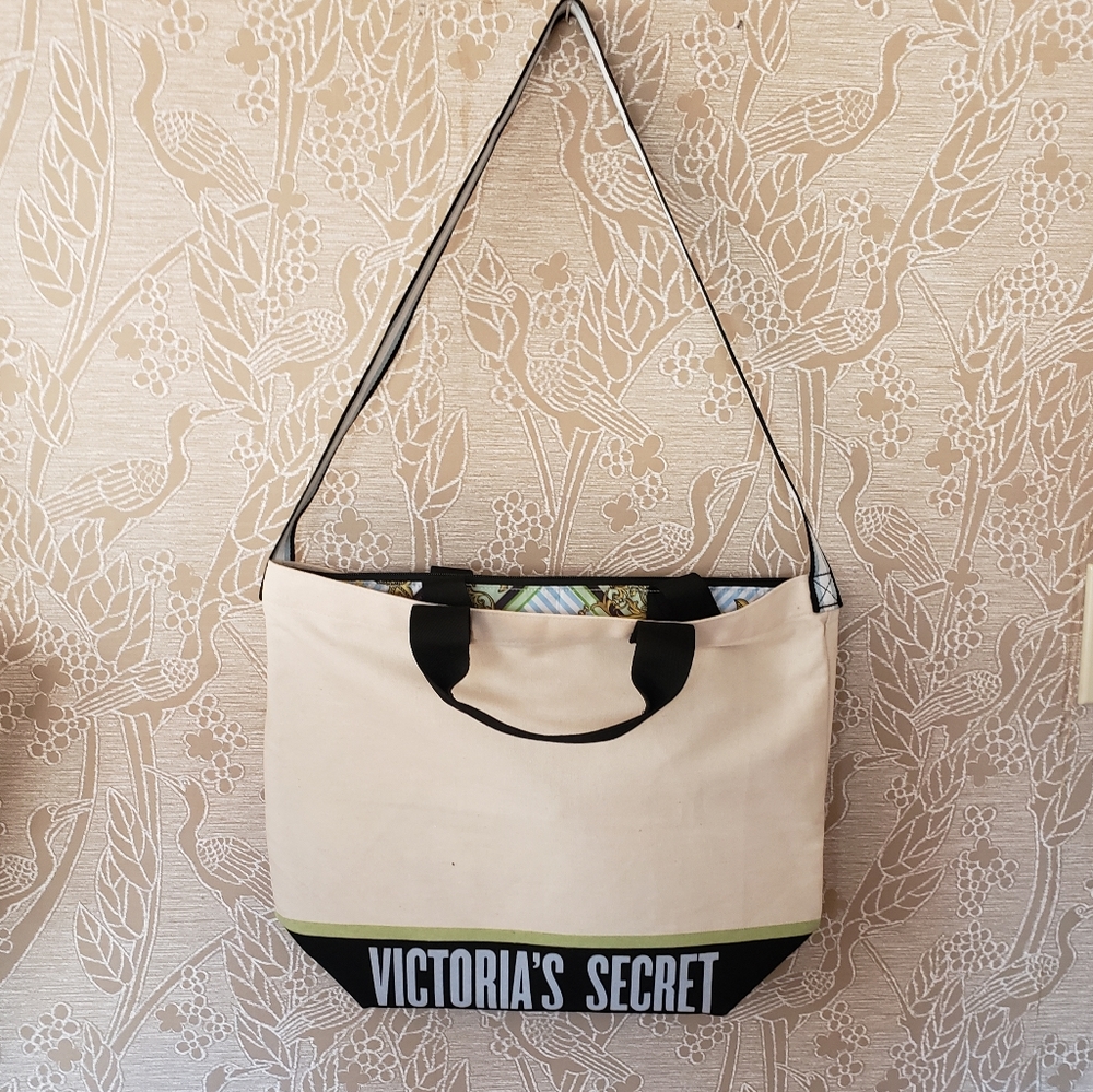 Victoria's Secret 2-in-1 tote & insulated …